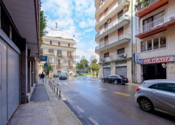 Edificio all\'aperto - Four-room apartment Via Nicolo' Piccinni
 
191, Bari - photo 14