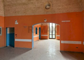 Stanza vuota - Stabile - Palazzo Piazza Umberto I
 
131, Bari - foto 3