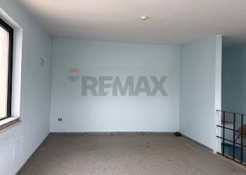 Stanza vuota - Stabile - Palazzo Piazza Umberto I
 
131, Bari - foto 9