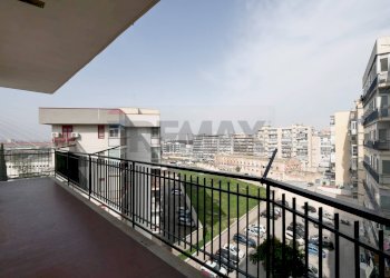 Balcone - Four-room apartment Via Brigata E Divisione Bari
 
94 c, Bari - photo 9