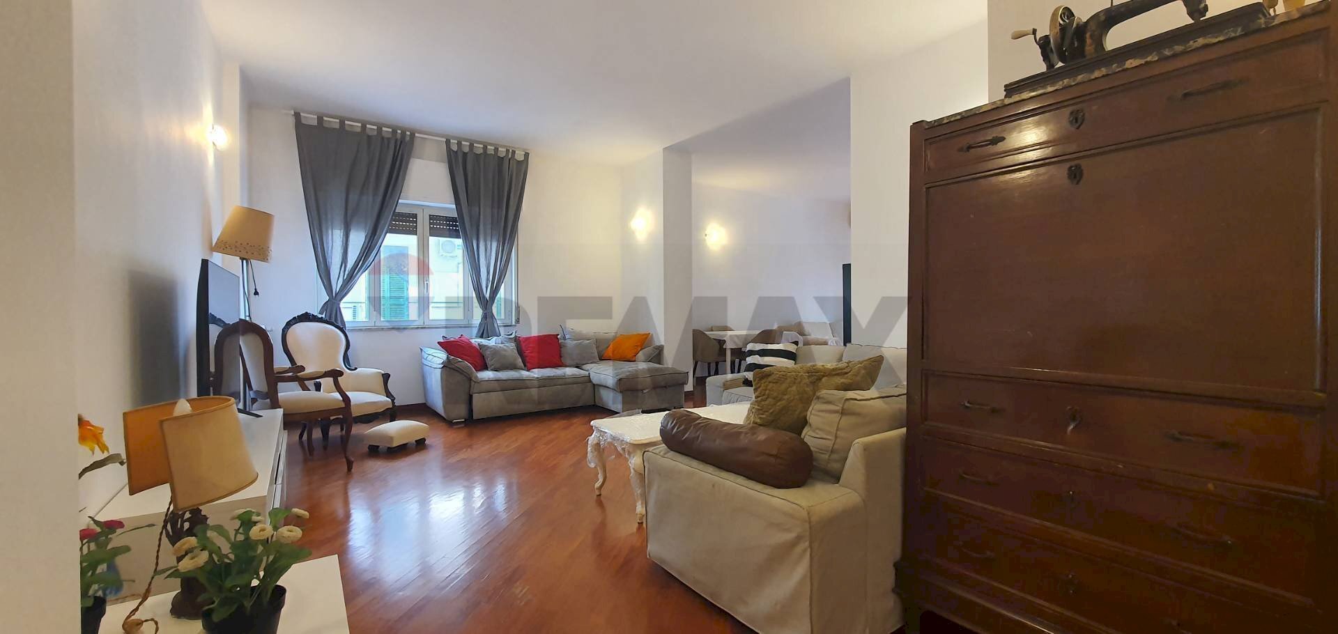 Soggiorno - Appartamento Via Pietro Ravanas
 
320, Bari - foto 2