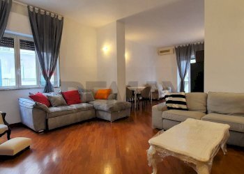 Soggiorno - Appartamento Via Pietro Ravanas
 
320, Bari - foto 3