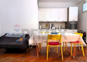 Sala da pranzo - Appartamento Via Pietro Ravanas
 
320, Bari - foto 29