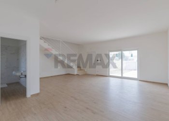 Stanza vuota - Villa Stradella Delle Monache
 
12, Bari - foto 30