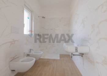 Bagno - Villa Stradella Delle Monache
 
12, Bari - foto 31