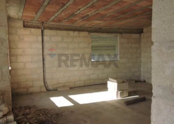 Stanza vuota - Capannone Contrada Finocchio, Mola di Bari - foto 11