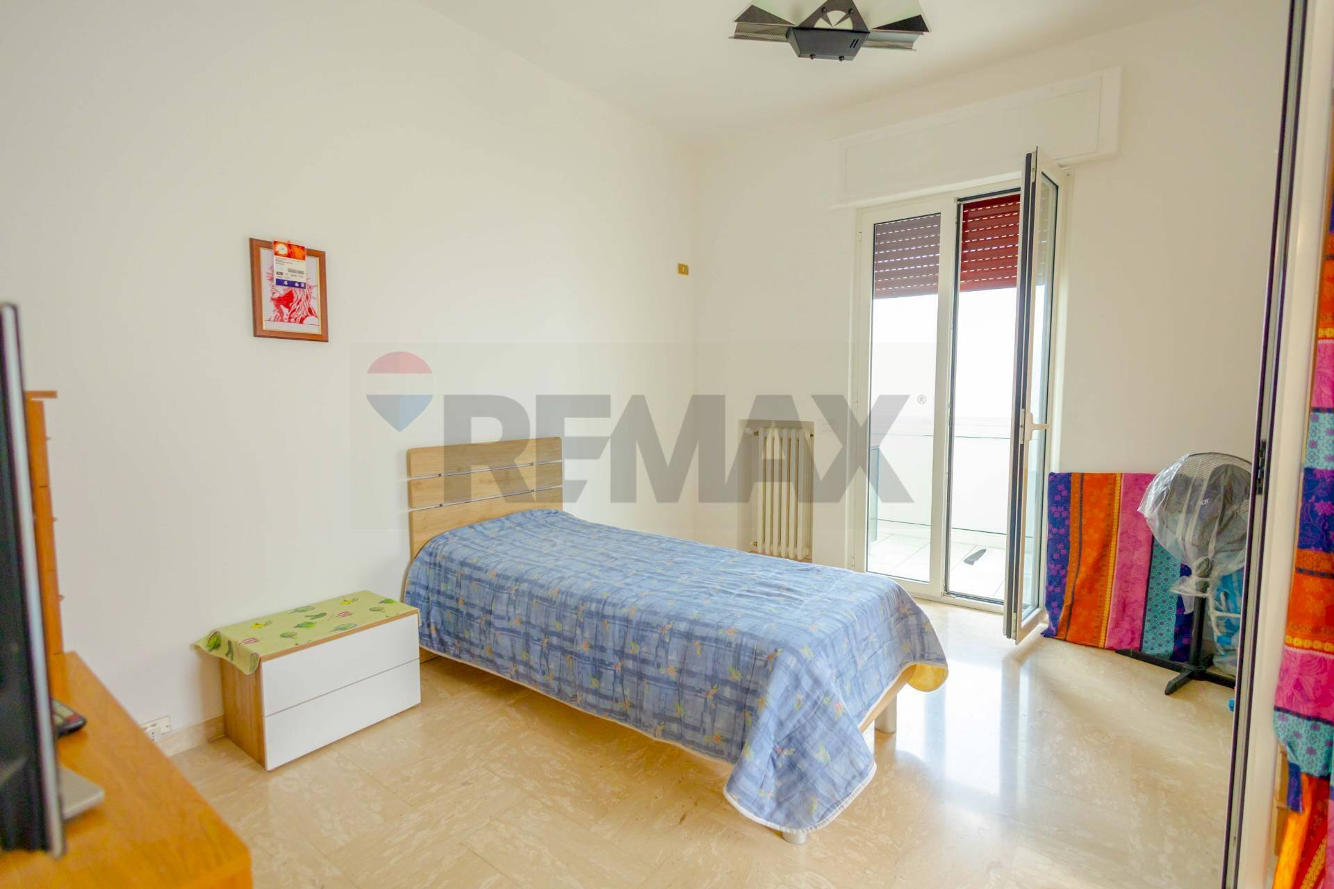 Camera / camera da letto - Four-room apartment Via Olbia
 
snc, Modugno - photo 2
