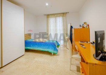 Camera / camera da letto - Four-room apartment Via Olbia
 
snc, Modugno - photo 6