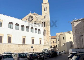 Edificio all\'aperto - Bilocale Bari - foto 3