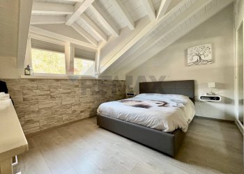 Camera / camera da letto - Attic Cannobio - photo 17