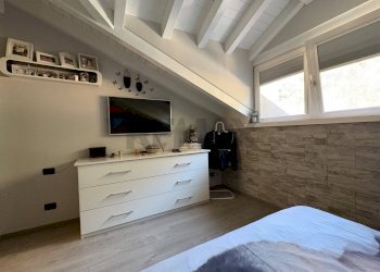 Camera / camera da letto - Attic Cannobio - photo 21