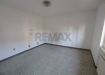 Stanza vuota - Casa semi indipendente N. Sauro
 
2, Leggiuno - foto 9