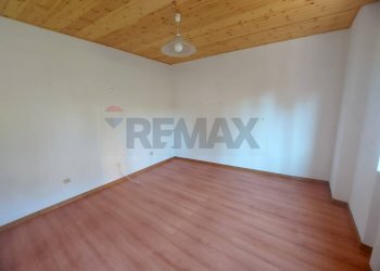 Stanza vuota - Casa semi indipendente N. Sauro
 
2, Leggiuno - foto 13