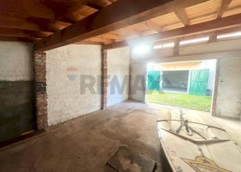 Parcheggio - Casa semi indipendente N. Sauro
 
2, Leggiuno - foto 16