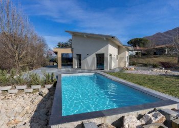 Piscina - Villa Azzio - photo 6