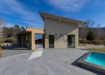 Piscina - Villa Azzio - photo 7