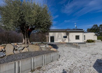 Casa all\'aperto - Villa Azzio - photo 8