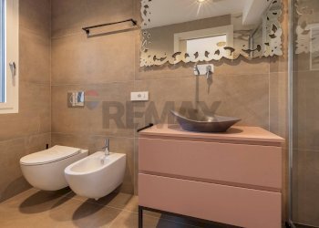 Bagno - Villa Azzio - photo 22