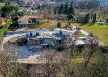 Casa all\'aperto - Villa Azzio - photo 3