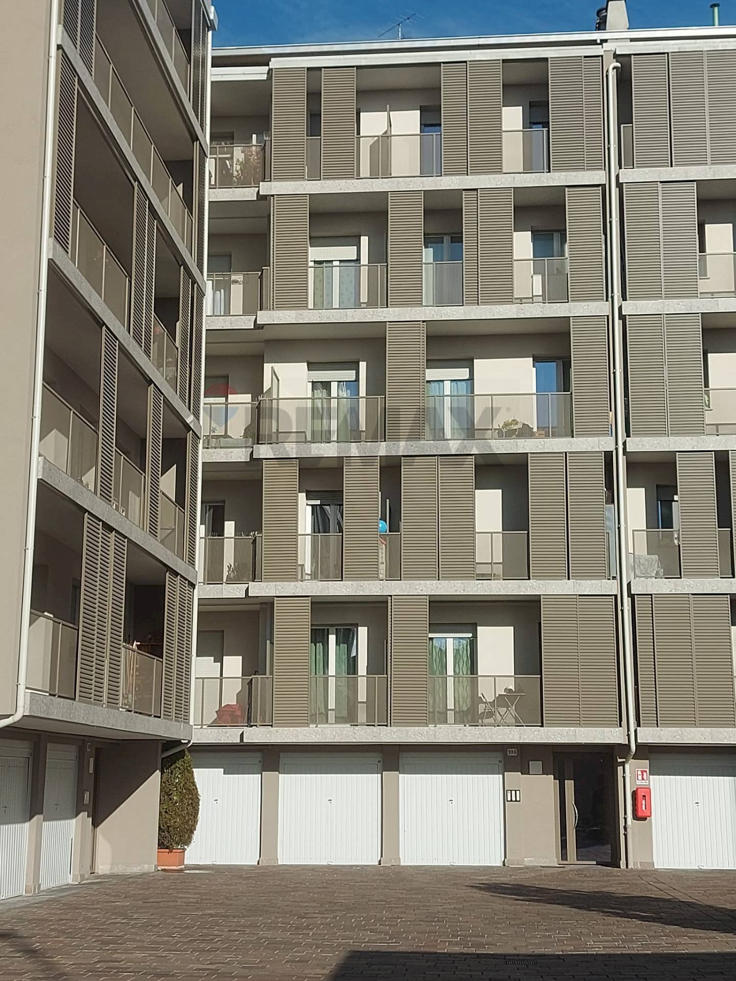 Edificio all\'aperto - Two-room apartment Viale Valganna
 
108, Varese - photo 1