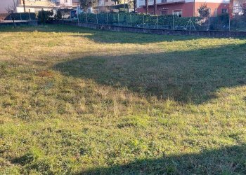 Giardino - Terreno edificabile Via Dante Alighieri, Cittiglio - foto 6