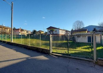 Edificio all\'aperto - Terreno edificabile Via Dante Alighieri, Cittiglio - foto 8