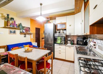 Cucina - Casa semi indipendente Via Vanante
 
4, Cremenaga - foto 7