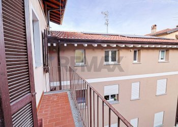 Balcone - Casa semi indipendente Via Vanante
 
4, Cremenaga - foto 21