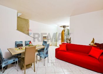 Sala da pranzo - Independent house Mesenzana - photo 14