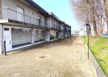 Edificio all\'aperto - Locale Commerciale Borgo Ticino - foto 18