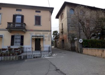 Edificio all\'aperto - Three-room apartment Cuveglio - photo 13