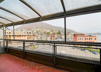 Balcone - Three-room apartment Via Zanoni
 
30, Lavena Ponte Tresa - photo 13