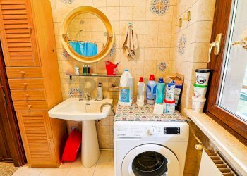 Lavanderia - Three-room apartment Via Zanoni
 
30, Lavena Ponte Tresa - photo 25