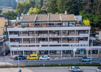 Edificio all\'aperto - Three-room apartment Via Zanoni
 
30, Lavena Ponte Tresa - photo 37