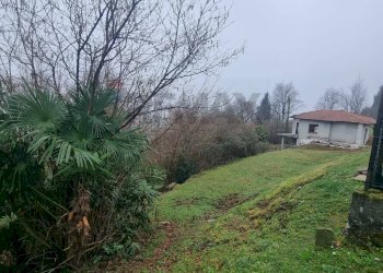 Giardino - Terreno edificabile Via Vignone, Agra - foto 3