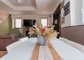 Sala da pranzo - Casa semi indipendente Via Piave
1, Cazzago Brabbia - foto 6