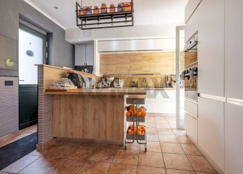 Cucina - Casa semi indipendente Via Piave
1, Cazzago Brabbia - foto 7