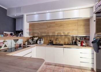 Cucina - Casa semi indipendente Via Piave
1, Cazzago Brabbia - foto 8