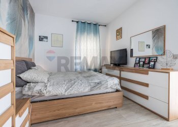 Camera / camera da letto - Casa semi indipendente Via Piave
1, Cazzago Brabbia - foto 16