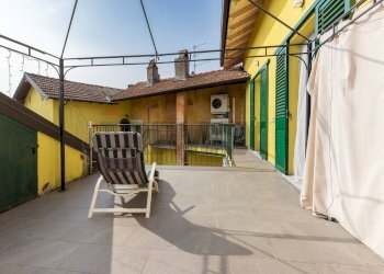 Terrazza - Casa semi indipendente Via Piave
1, Cazzago Brabbia - foto 22