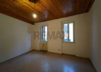 Stanza vuota - Trilocale Via De Bernardi
 
4, Besozzo - foto 12