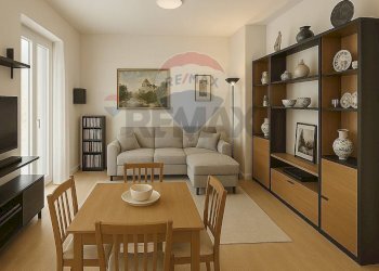 Sala da pranzo - Quadrilocale Via degli Isarci
 
28, Arcisate - foto 1