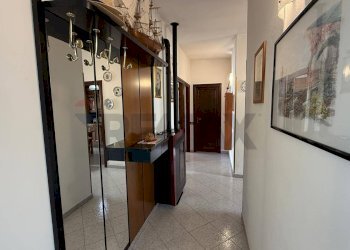 Hall / corridoio - Quadrilocale Via degli Isarci
 
28, Arcisate - foto 10