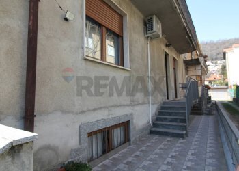 Casa all\'aperto - Quadrilocale Via degli Isarci
 
28, Arcisate - foto 16