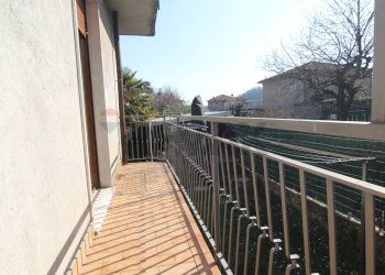 Balcone - Quadrilocale Via degli Isarci
 
28, Arcisate - foto 17