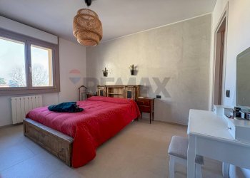 Camera / camera da letto - Three-room apartment Via Tiziano
 
8, Azzate - photo 16
