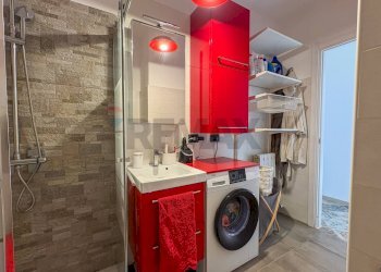 Lavanderia - Three-room apartment Via Tiziano
 
8, Azzate - photo 18