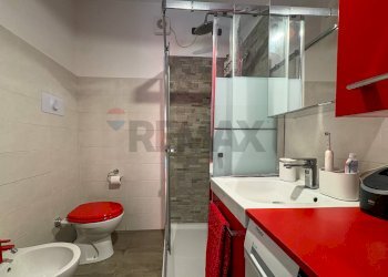 Bagno - Three-room apartment Via Tiziano
 
8, Azzate - photo 19