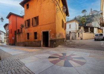 Casa all\'aperto - Casa semi indipendente VIA MARCONI
 
65, Besano - foto 1