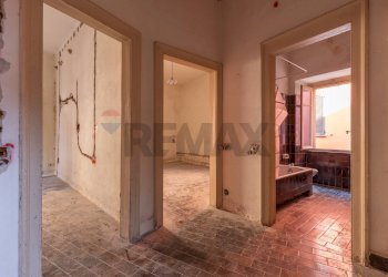 Hall / corridoio - Casa semi indipendente VIA MARCONI
 
65, Besano - foto 11